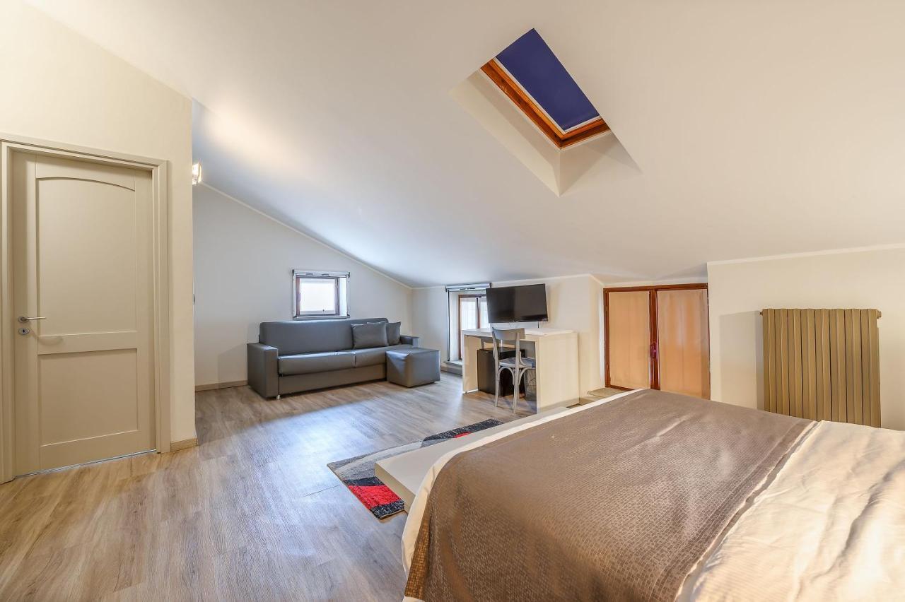 סאלוצו Hotel & Apartments " Perpoin " מראה חיצוני תמונה