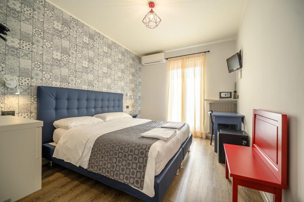 סאלוצו Hotel & Apartments " Perpoin " מראה חיצוני תמונה